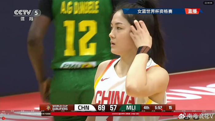 世界杯注册账号-光颜值高有啥用？12分钟没一个助攻+0得分，这还是控卫？快换了她吧|后卫线|体育赛事讨论|郑薇|王佳琦|宫鲁鸣_新浪体育_新浪新闻