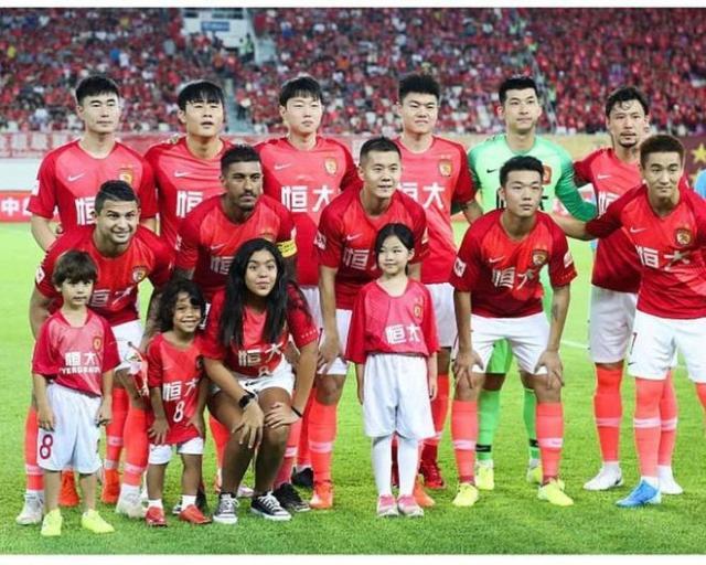 世界杯注册-难别广州！保利尼奥晒8张图回忆中国生活点滴