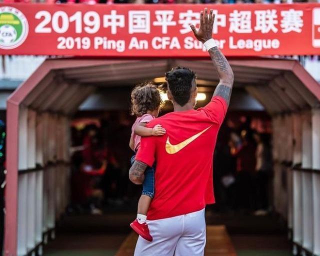 世界杯注册-难别广州！保利尼奥晒8张图回忆中国生活点滴