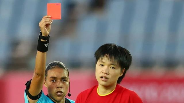 世界杯注册账号-四年救赎：从东京“罪人”到亚洲杯功臣，李晴潼用两个进球告别阴霾|李晖|中国女足|女足亚洲杯|东京奥运会|赞比亚女足_新浪体育_新浪新闻